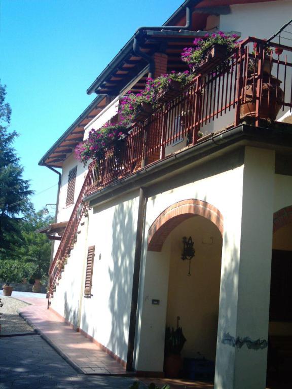 Podere Il Fattoio Фільїне-Вальдарно Екстер'єр фото